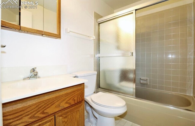 Building Photo - 3735 Misty Meadows Dr