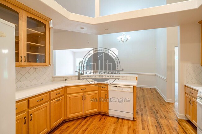 Building Photo - 9540 Starhawk Dr