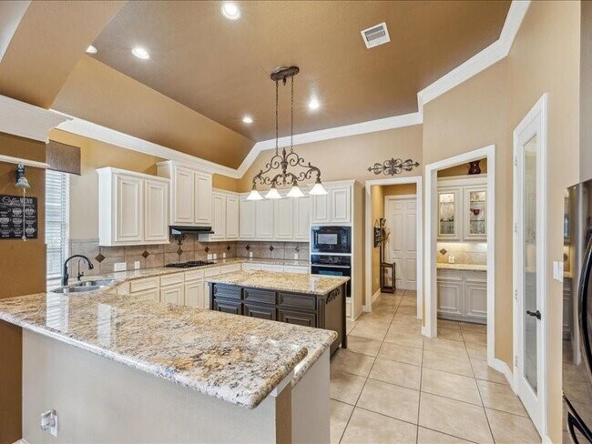 Building Photo - 1603 Lake Charlotte Ln