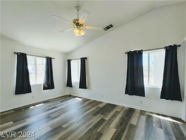 Building Photo - 5610 Bridger St