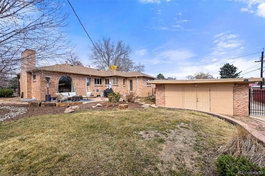 Backyard - 2576 Krameria St