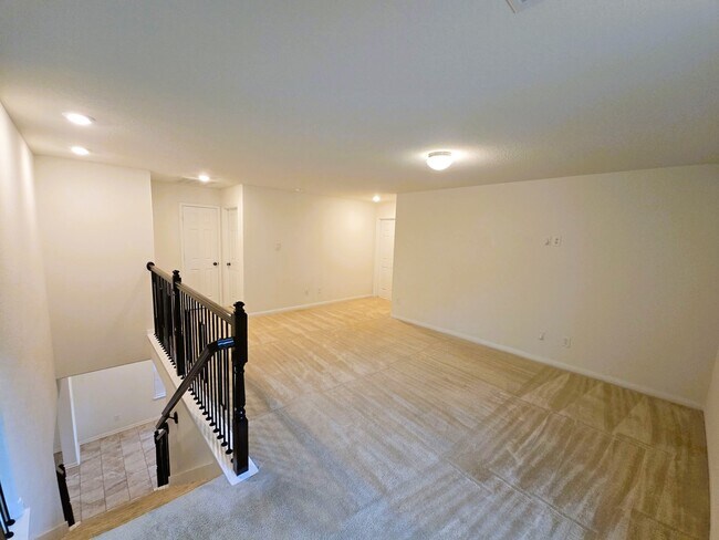 Building Photo - 16626 Cliff Vale Ct