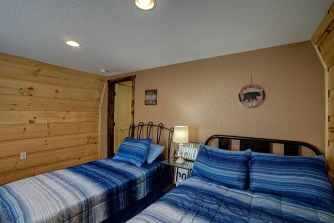 Building Photo - 644 Gladdens Creek Rd