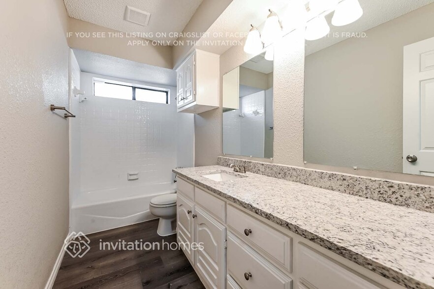 Building Photo - 1806 Seabrook Dr