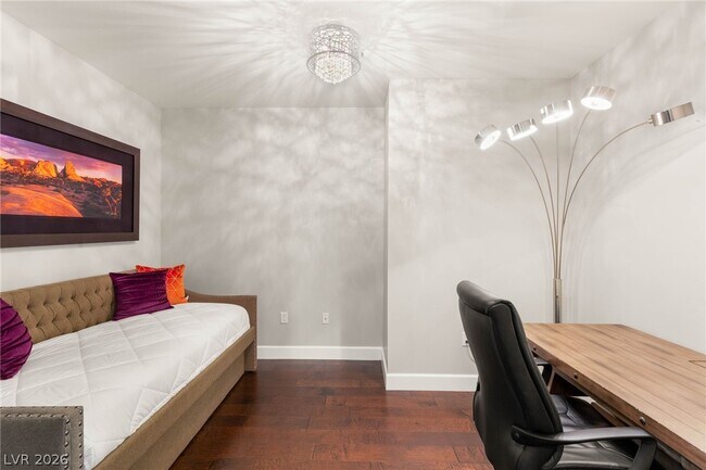 Building Photo - 4575 Dean Martin Dr