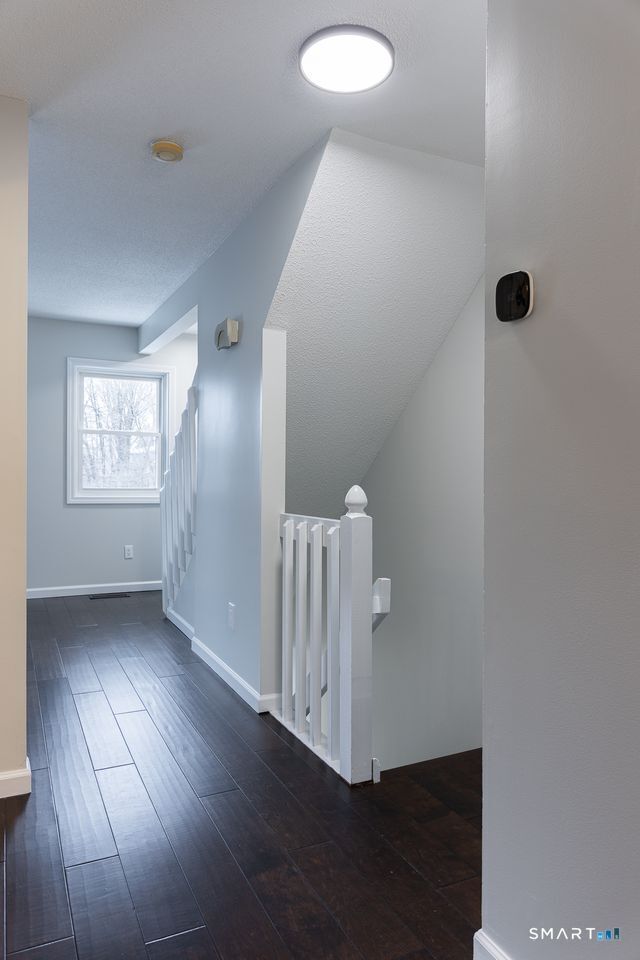 Building Photo - 465 Wolcott St