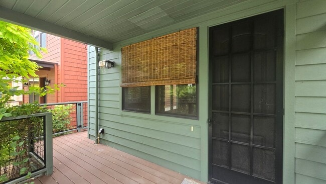 Building Photo - Newer 3-bedroom, two-story home located ju...