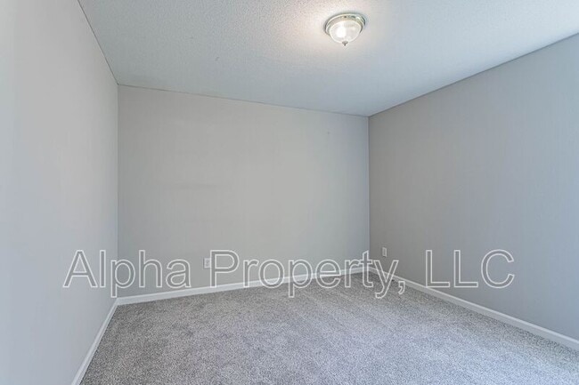 Building Photo - 3 Glassglenn Dr