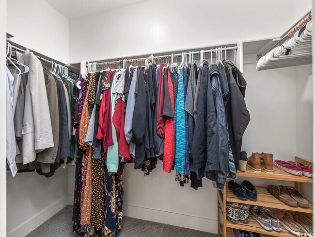 Building Photo - 1163 E 920 N