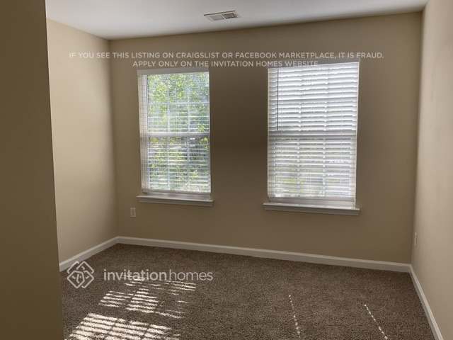 Building Photo - 7 Rockcress Ct