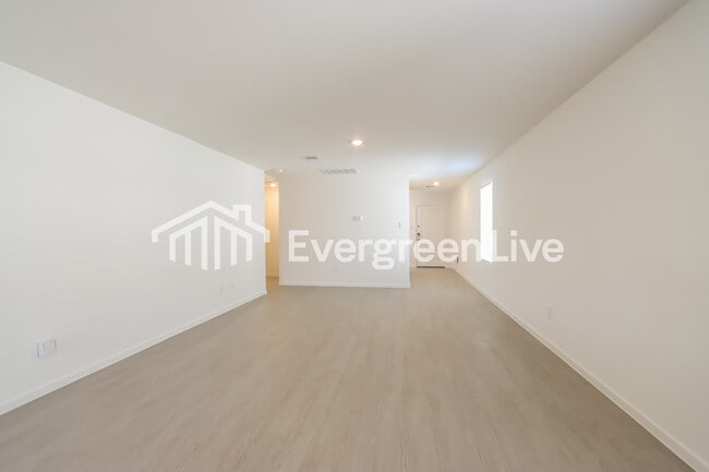 Building Photo - 10706 Lavender Cotton Ln