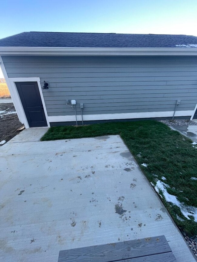 Building Photo - 6119 Northstead Ave