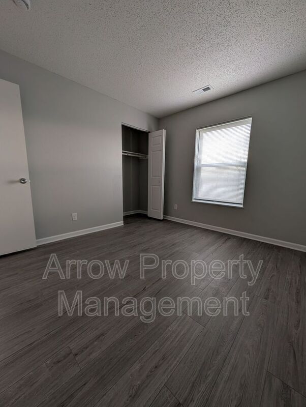 Building Photo - 1216 S 2nd St