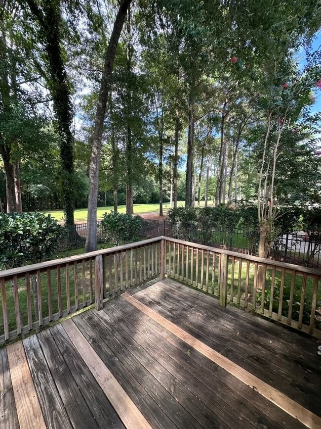 Building Photo - Tartan Pines, Rosemount Court, Enterprise, AL