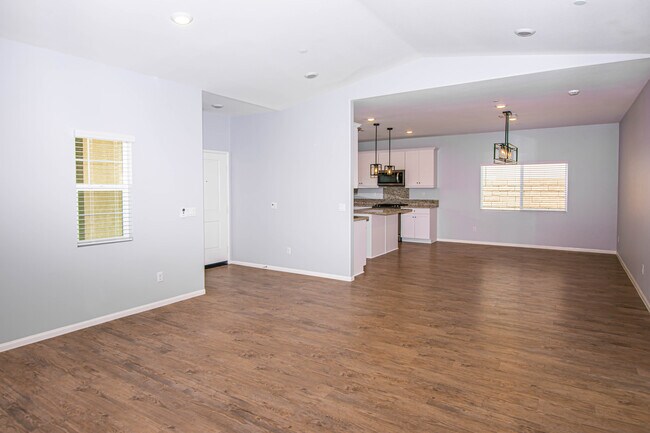 Building Photo - 67468 Rio Largo Rd