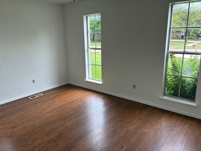 Building Photo - Spacious 4 Bed / 2 Bath Home for Rent in Norman