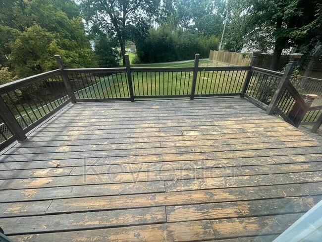 Building Photo - 107 Miranda Way