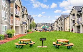 Building Photo - The Seasons at Lea Hill Village