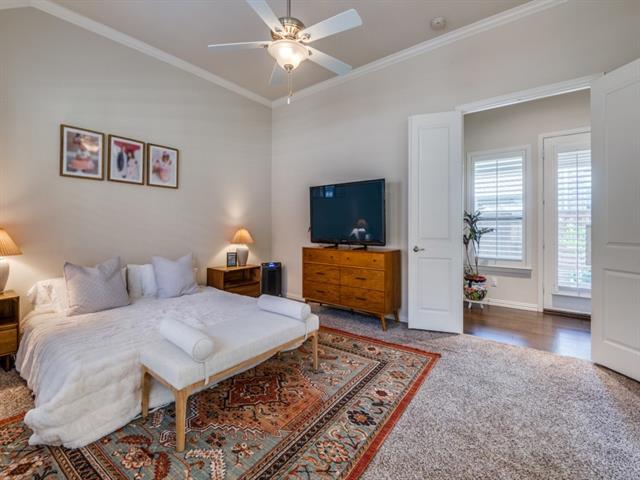 Building Photo - 915 Enchanted Wood Dr