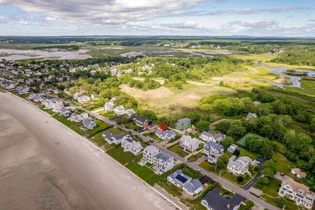 Building Photo - 240 Island Beach Rd