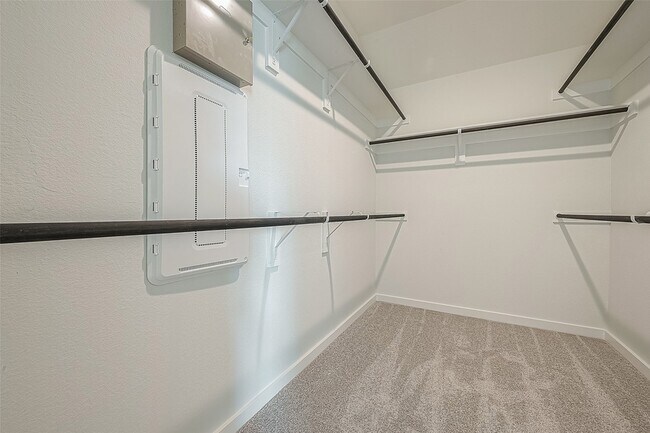 Building Photo - 7538 Coral Ter Dr