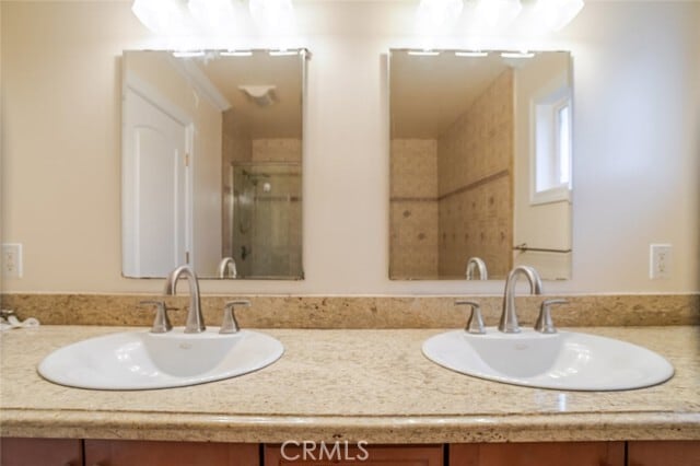 Building Photo - 6300 La Reina Dr