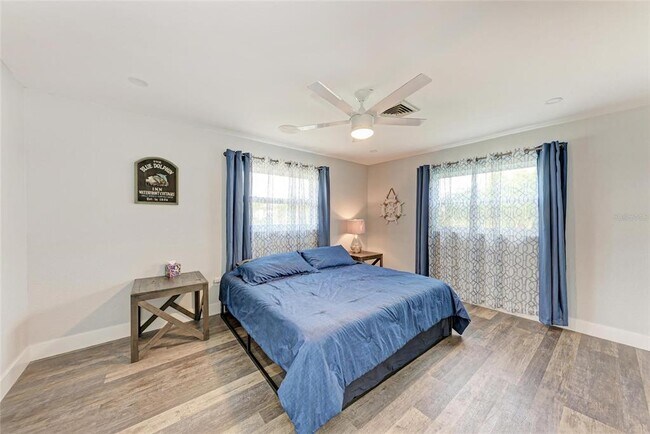 Building Photo - 3376 Peace River Dr