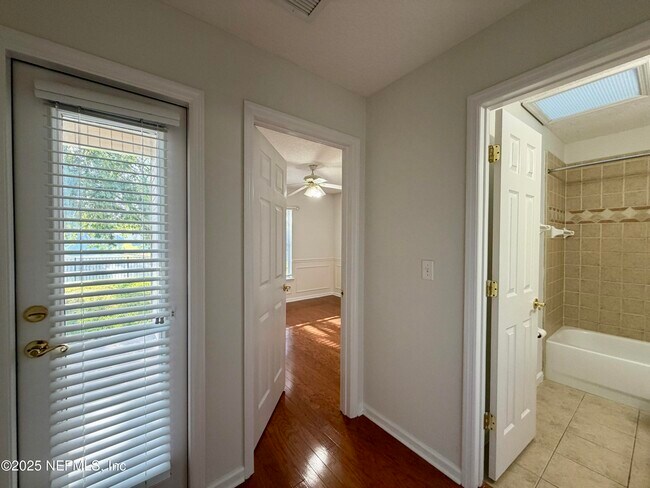 Building Photo - 1228 Loch Tanna Loop