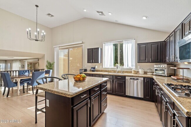 Building Photo - 6943 W Tether Trail