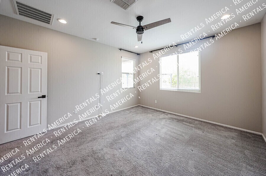 Building Photo - 5211 W Leodra Ln