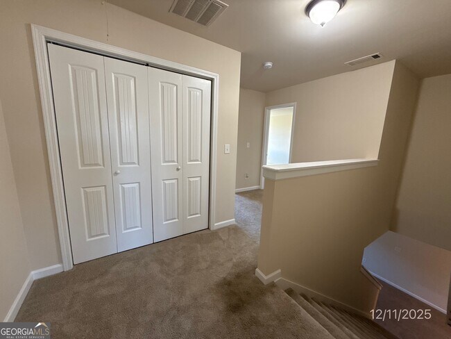 Building Photo - 1122 Mcconaughy Ct