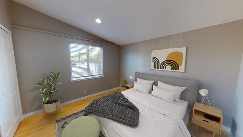 Building Photo - Charming & contemporary Concord home near BART