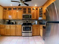 Building Photo - 3453 Carambola Cir