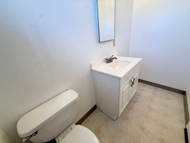 Building Photo - 1741 Lahoud Dr