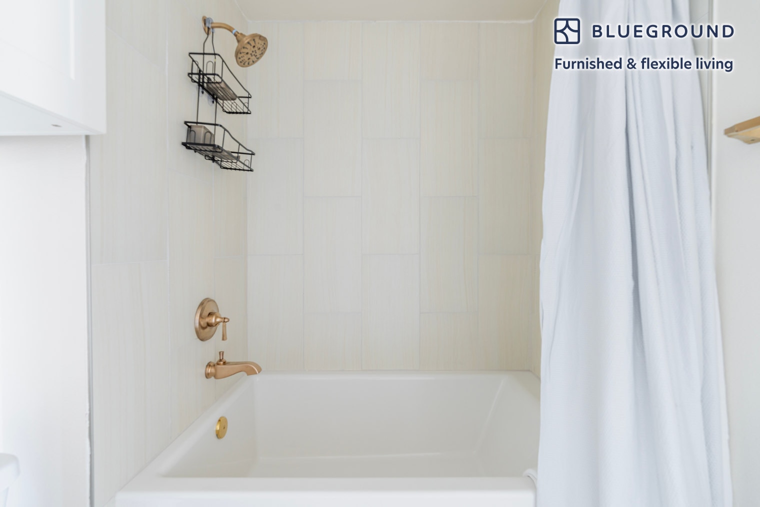 Building Photo - 1501 W Howard Ln