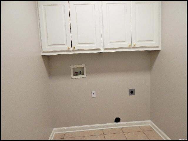 Building Photo - 451 Wisteria Dr