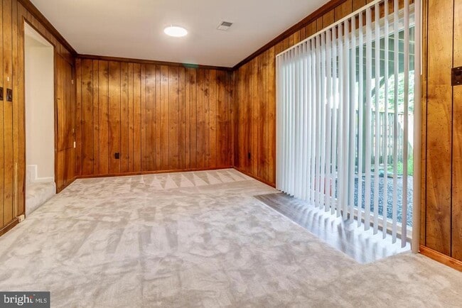 Building Photo - 6332 Teakwood Ct