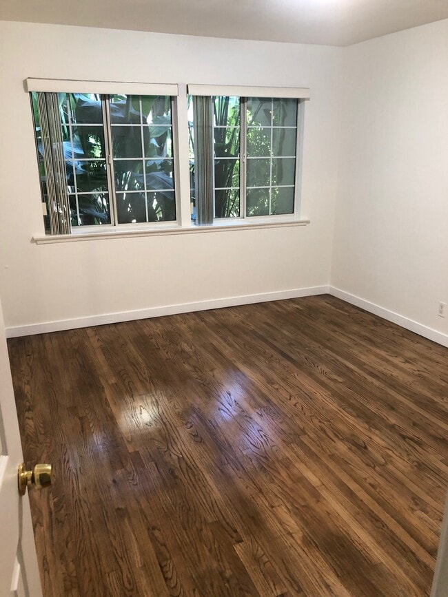 Building Photo - 1716 Laurel Canyon Blvd