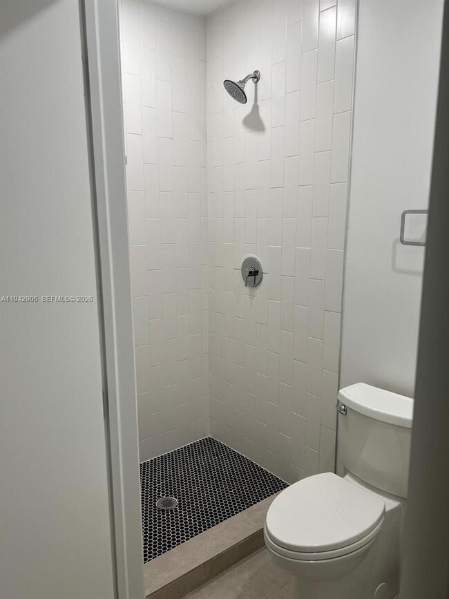 Building Photo - 10822 SW 142nd Ct