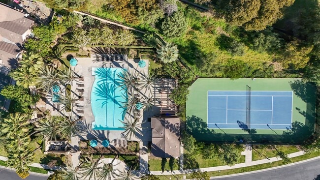 Building Photo - 9204 S Nobel Way