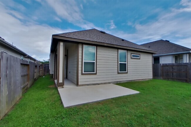 Building Photo - 2350 Bailey Flds Ln