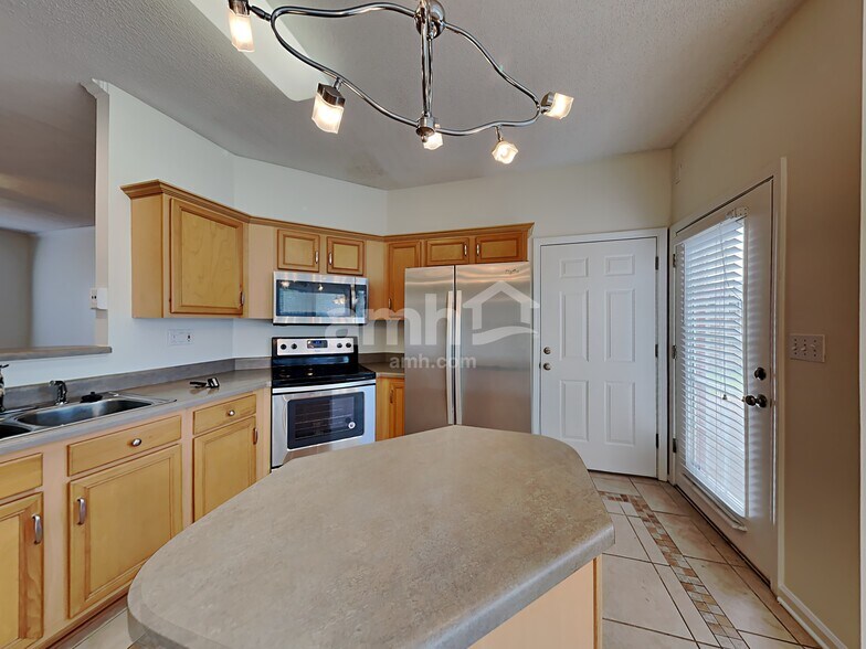 Building Photo - 2604 Wood Sage Cv