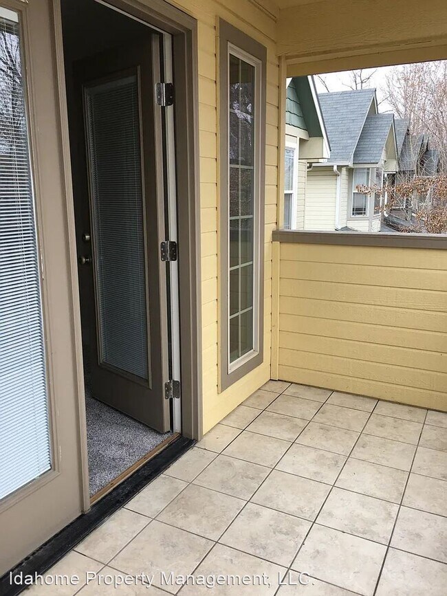 Building Photo - 3 br, 2.5 bath House - 1615 S Denver Ave