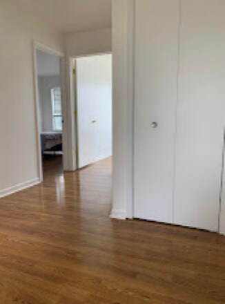 Building Photo - 723 Tiffany Ct