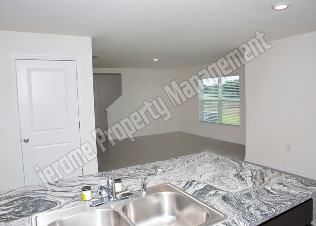 Building Photo - 37191 Sharks Eye Ln
