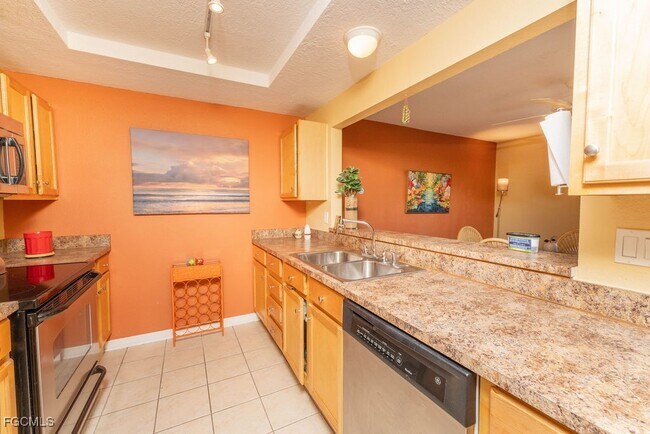 Building Photo - 3344 N Key Dr