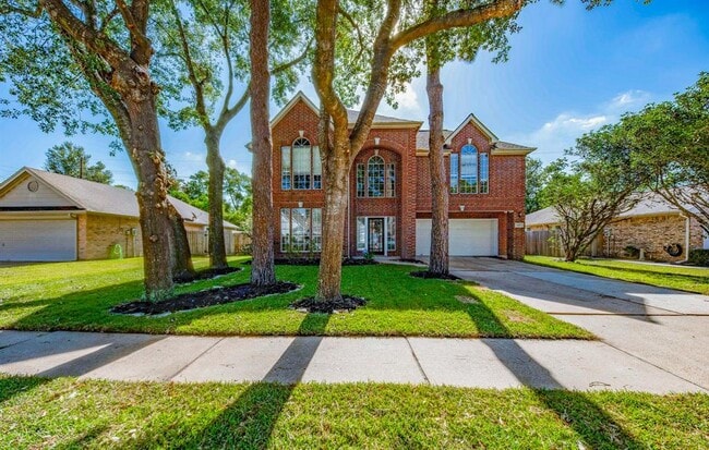Building Photo - 14011 Cypress Falls Dr