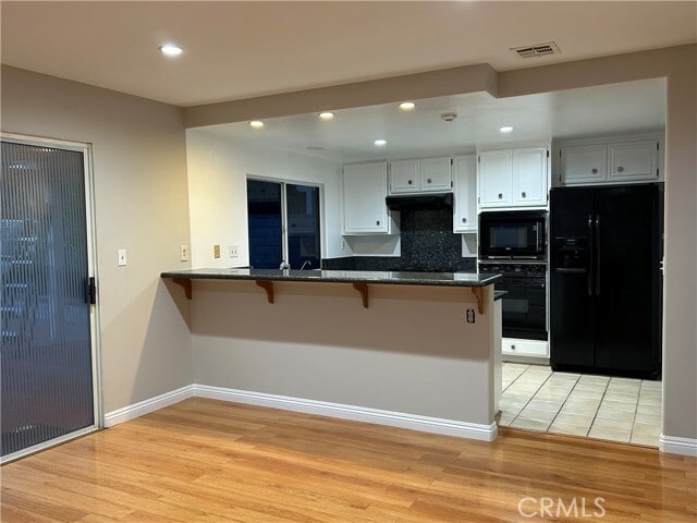 Building Photo - 25823 Browning Pl