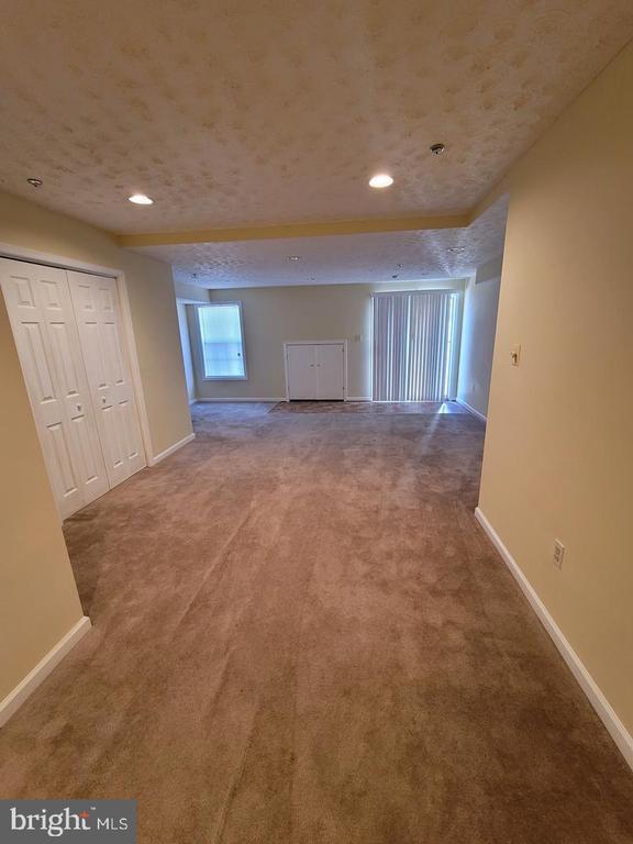 Building Photo - 12339 Sweetbriar Pl