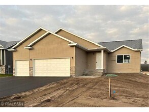 Building Photo - 18512 Salem St NW